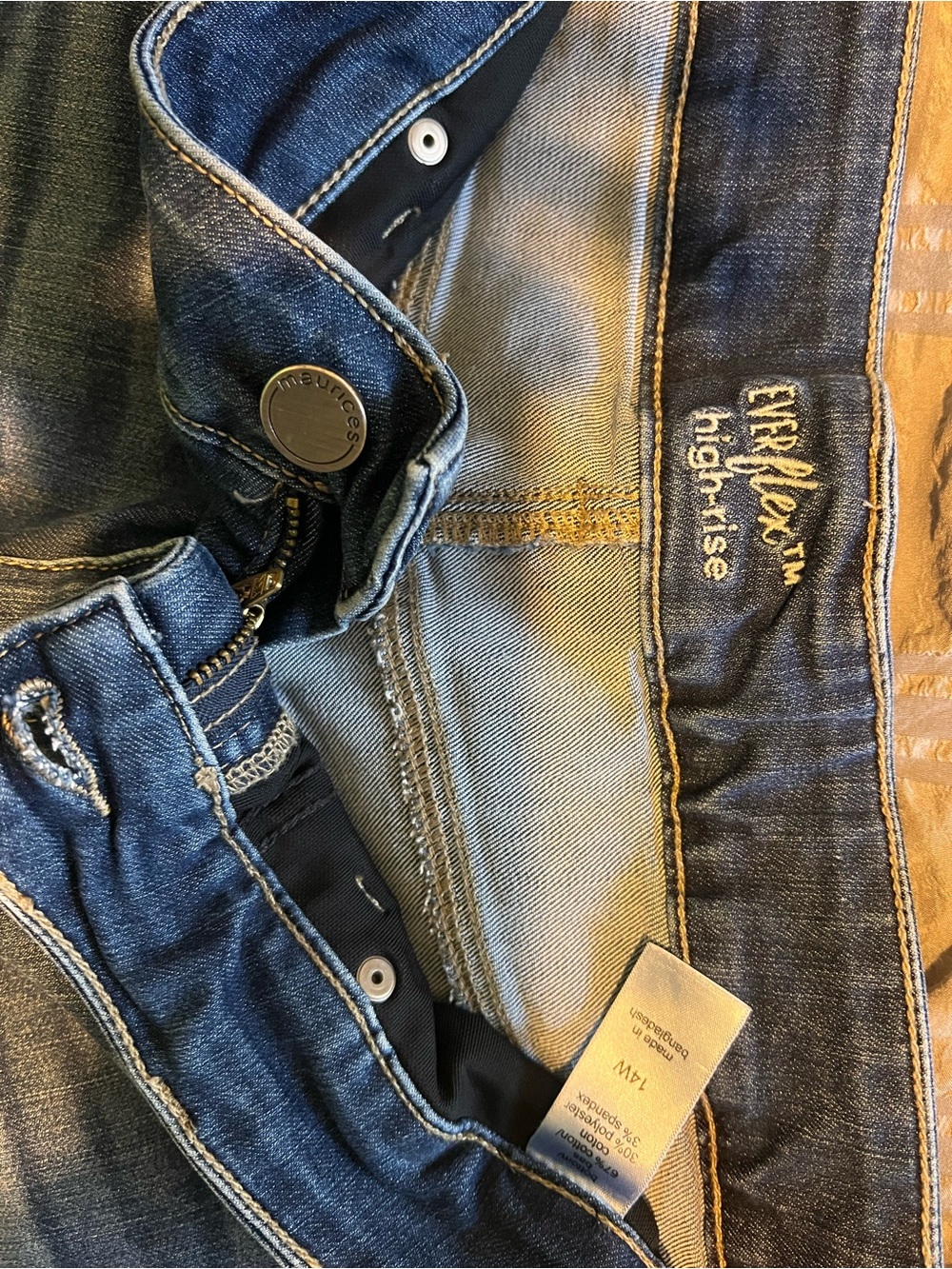 Maurices Blue Denim Women’s Shorts Bermudas